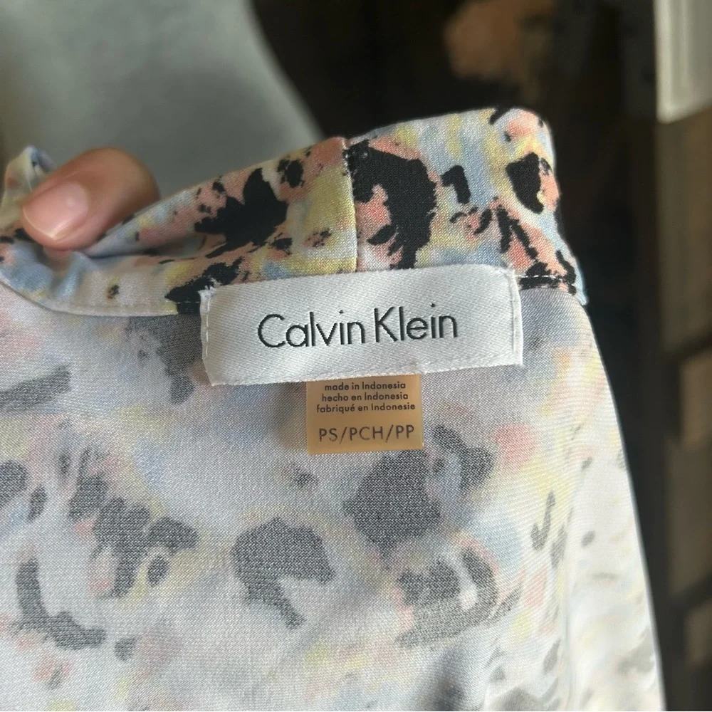 Calvin Klein Multicolor Patterned Blouse - Picture 5 of 8